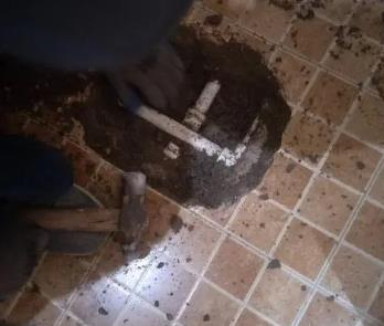 偃师卫生间漏水维修公司为您分享下卫生间渗水如何处理及注意事项